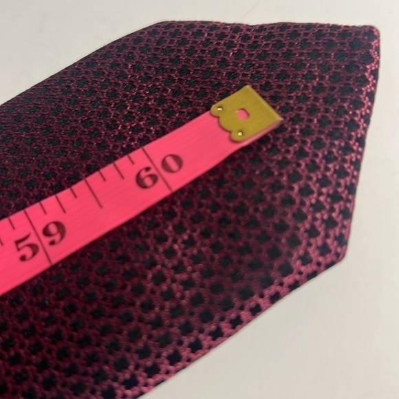 Tattersall royal fuchsia tie 100% silk - Picture 8 of 8
